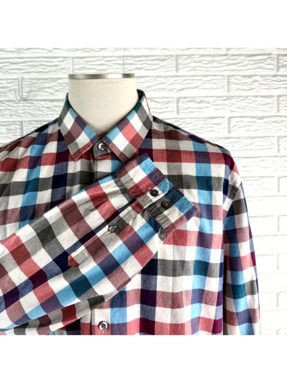 Express Mens Multicolor Paid Button Up Shirt Modern Fit Size Extra Large 17-17.5